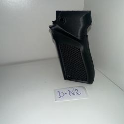 (DN2) Crosse noire droitier pour pistolet Unique 22lr mod&egrave;le D et E.