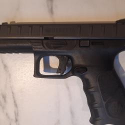 Pistolet beretta apx 9mm