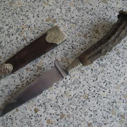 Nicker de Chasse allemand de prestige - manche en corne et Bouterolle d&eacute;cor Cerf et Chamois