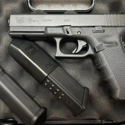 Glock 17 Gen4 - 9&times;19 mm - &Eacute;tat proche du neuf - Seulement 103 cartouches tir&eacute;es