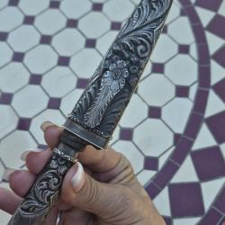 Couteau gaucho Argentin, Papasidero avec lame Tandil en argent de 800 milli&egrave;me