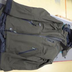 Veste de pluie SWEDTEAM Axton, Verte, Neuve, D&eacute;stockage