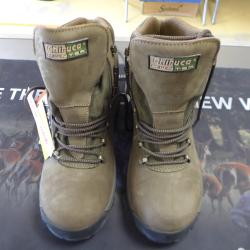 Chaussures CHIRUCA Urales 01 Gore Tex, Vertes Neuf, D&eacute;stockage