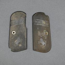 Plaquettes d'origine Colt 1903 cal.7,65