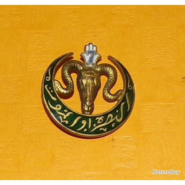 7� R�giment de Tirailleurs Alg�riens, type 3, dos guilloch�, �pingle , croissant vert soutenant une