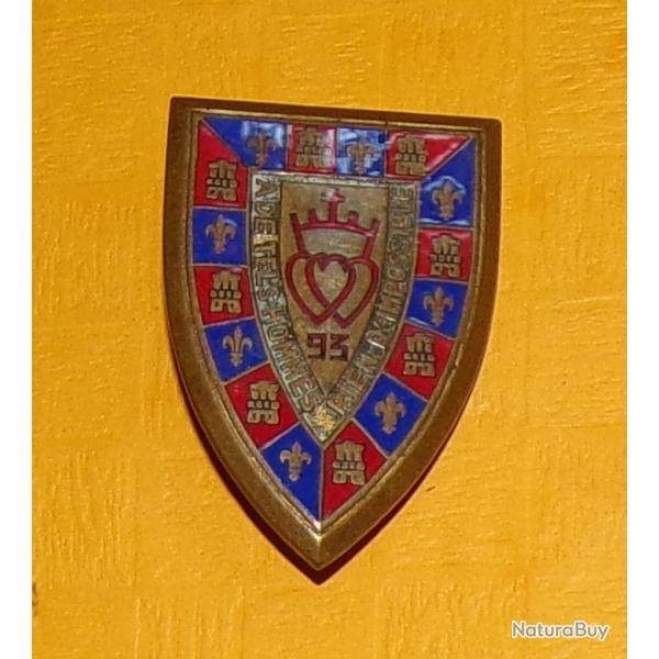 93� R�giment d'Infanterie, �mail, dos guilloch� dor� embouti ,  FABRICANT AREMAIL  PARIS ,  HOMOLOGA