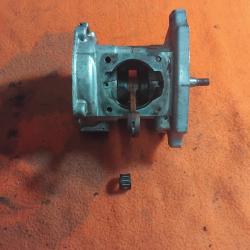 Bas moteur d&eacute;broussailleuse Robin NB04