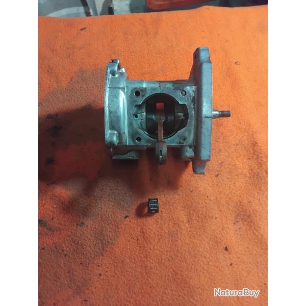 Bas moteur d�broussailleuse Robin NB04