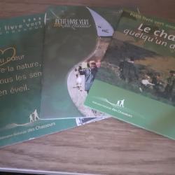 Lots de 3 petits livres vert