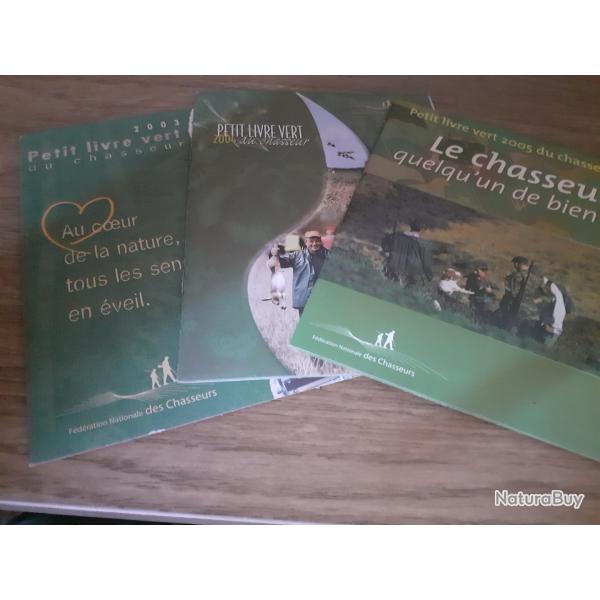 Lots de 3 petits livres vert