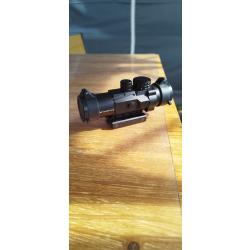 Lunette / point rouge vector optics calypos 3x32