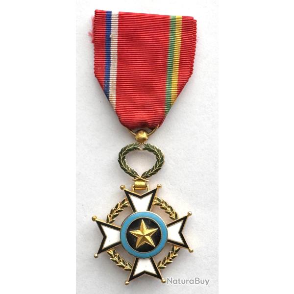 M�daille de l'Ordre du M�rite Centre Afrique.