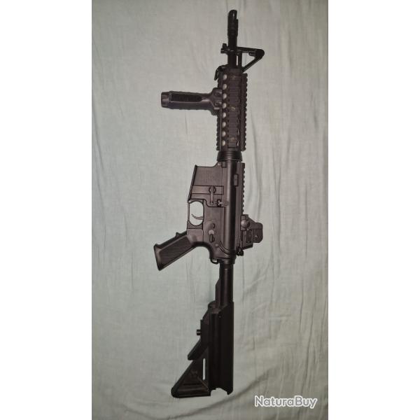 M4 sous licence COLT + accessoires
