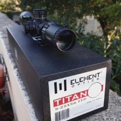 Element Optics Titan 5-25x56 APR-1C MRAD + Accessoires