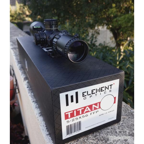 Element Optics Titan 5-25x56 APR-1C MRAD + Accessoires