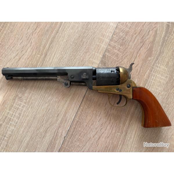 Revolver poudre noire euroarms brescia type Colt Navy .36 - superbe patine