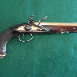 Beau pistolet &agrave; silex d'officier de marine 18&egrave;