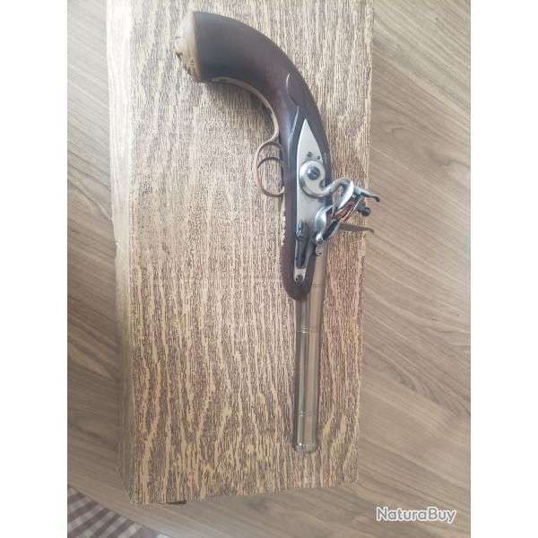 R�plique pistolet solex Queen Anne.