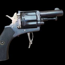 Revolver bulldog St&eacute;phanois calibre .320