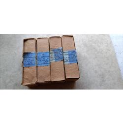 4 bo&icirc;tes vide de munitions