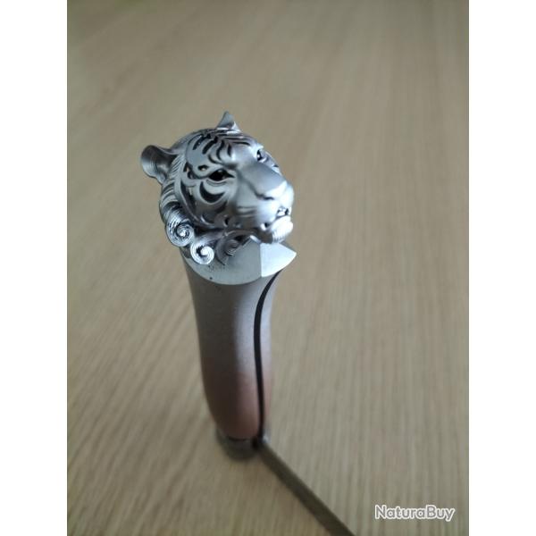 Couteau de poche pliant customiser tigre ?