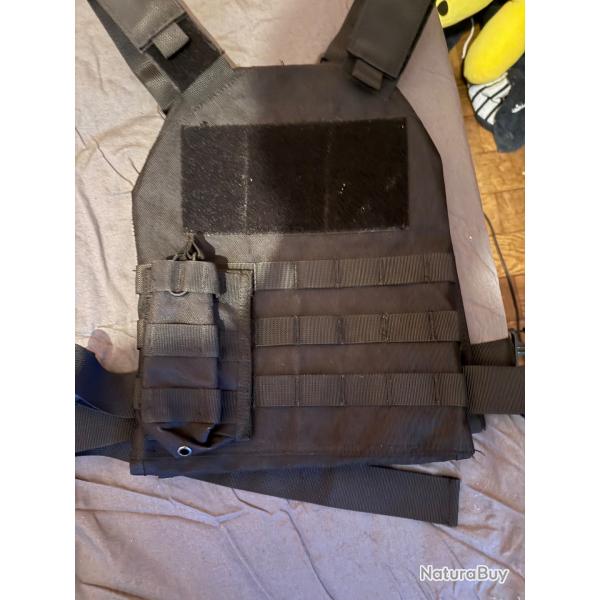 porte plaque airsoft avec poche molle