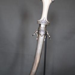 Dague Marocaine dite koumya, en argent et ivoire - Maroc, circa 1940