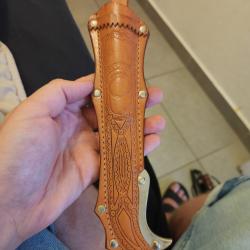 Ancien couteau puukko finlandais visakki lisakki j&auml;rvenp&auml;&auml; oy avec &eacute;tui cuir