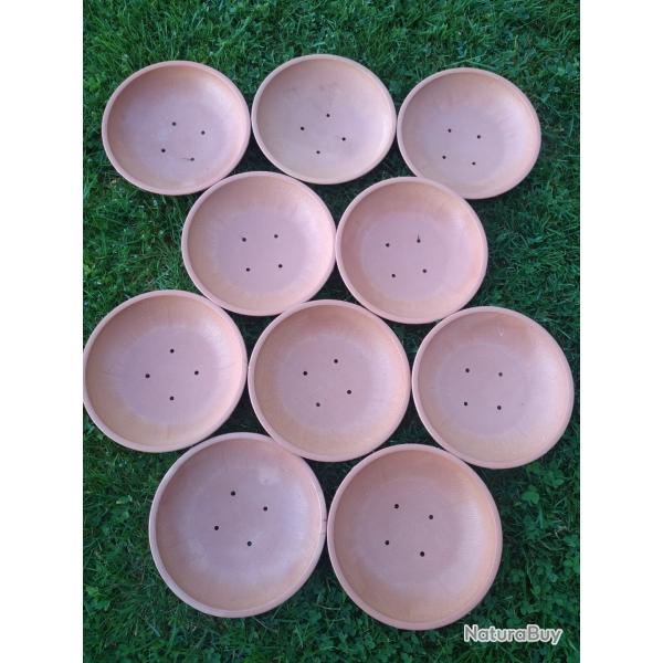 10 nids pour pigeons (qualit� sup�rieure)