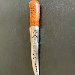 ANCIEN COUTEAU SUEDOIS DES ANNEES 1880 G. joh.Berg A ESKILSTUNA ET SON FOURREAU NUMEROTE.