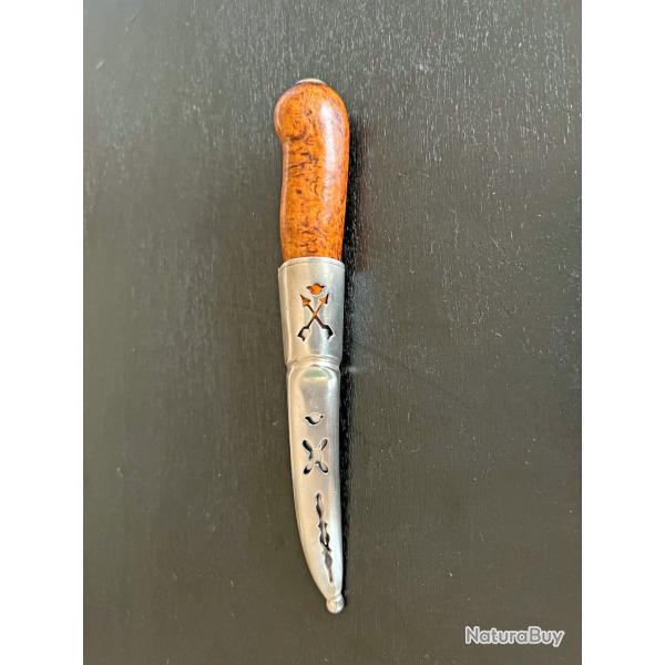 ANCIEN COUTEAU SUEDOIS DES ANNEES 1880 G. joh.Berg A ESKILSTUNA ET SON FOURREAU NUMEROTE.