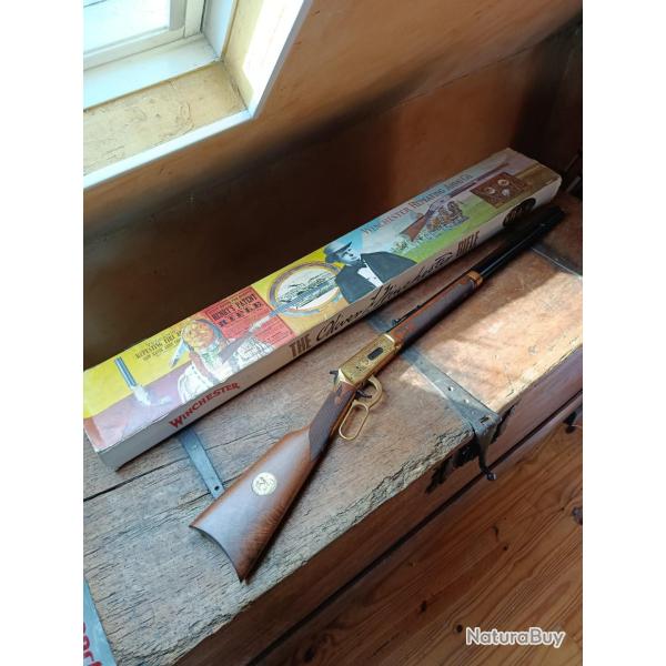 Winchester comm�morative Oliver