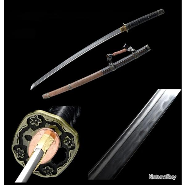 Katana Tachi traditionnel en acier damass� - V�ritable arme de coupe haut de gamme, tranchant comme