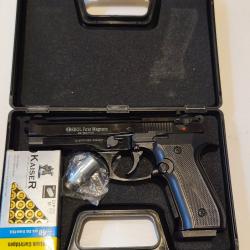 Pistolet &agrave; blanc Beretta 92FS Ekol firat magnum noir 9mm Pak