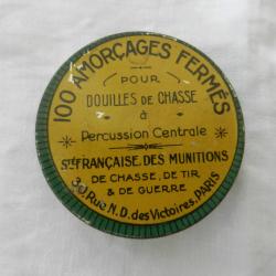 ancienne bo&icirc;te vide en m&eacute;tal d'amor&ccedil;ages G&eacute;velot pour fusil