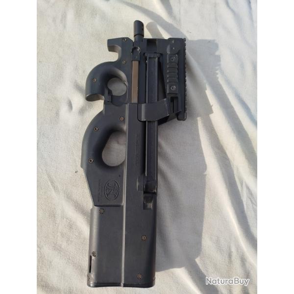 Airsoft r�plique FN P90