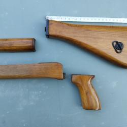 ENSEMBLE CROSSE POIGNEE PISTOLET GARDE MAIN EN BOIS POUR VZ 58