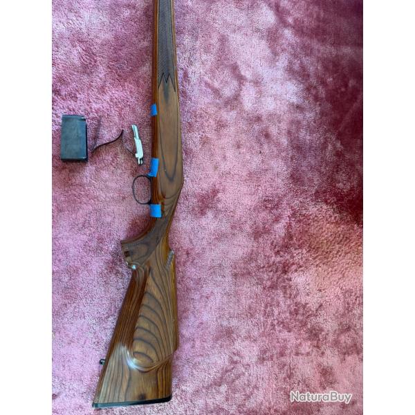 Crosse lamell�-coll� pour Remington 700 . �tat neuf .