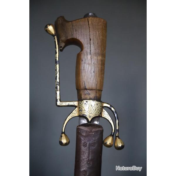 Sabre Nimcha Marocain garde damasquin�e or - Maroc, 19�me si�cle
