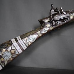 Fusil &agrave; silex dit t&uuml;fek shishana - Monde Otoman, Turquie ou Balkans, 19&egrave;me si&egrave;cle