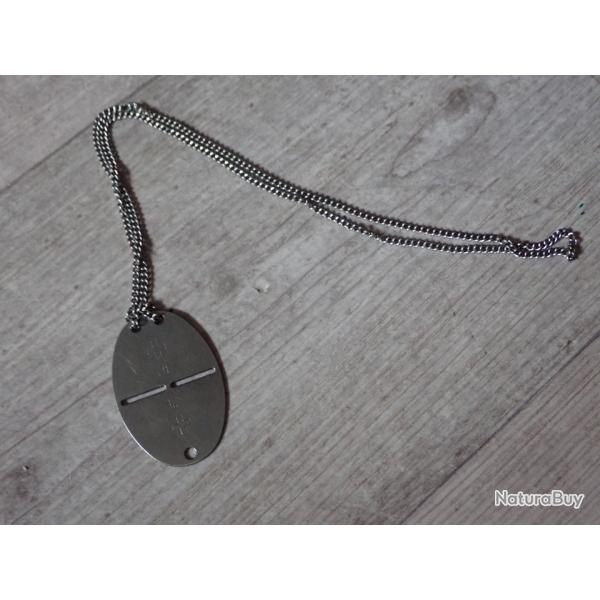 Plaque d'identit� Suisse avec chainette.
