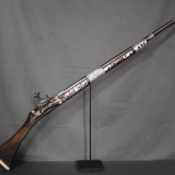 Fusil court moukhala Alg&eacute;rien avec canon damas - Alg&eacute;rie, dat&eacute; 1855