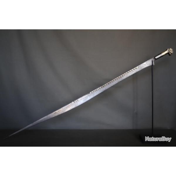 Imposant sabre flissa - Alg�rie, Kabylie, 19�me si�cle