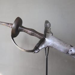 Un sabre Indien dit kharga ou kora - Inde du Nord, 19&egrave;me si&egrave;cle