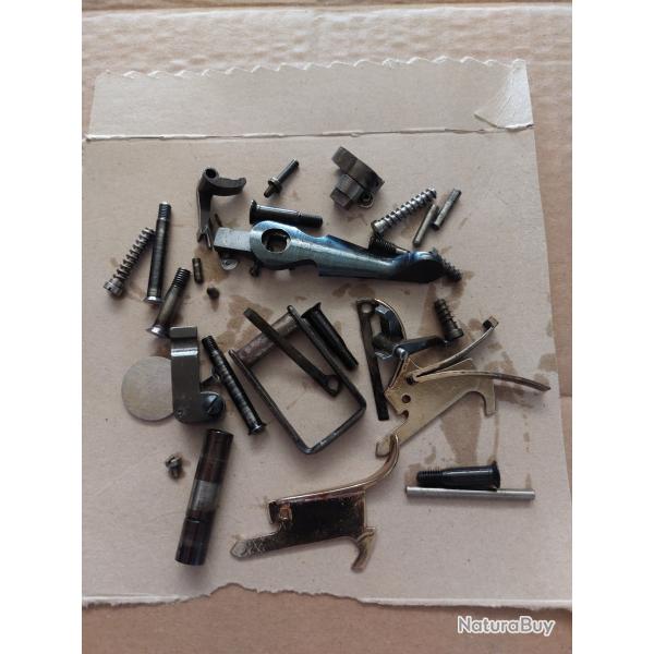 Divers pi�ce robuste manufrance