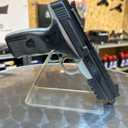 Pistolet Browning Buck Mark Black Label 22lr