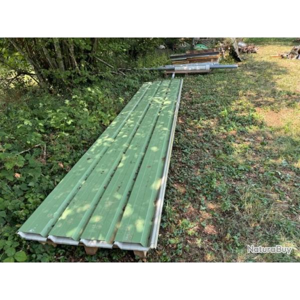 Tr�s beau lot 12 t�les de bardage vertes  ou toiture 5 m x 1.05m