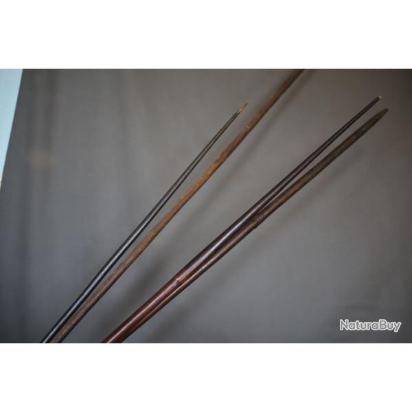 Quatre lances Kanak en bois - Nouvelle Cal�donie, 19�me d�but 20�me si�cle