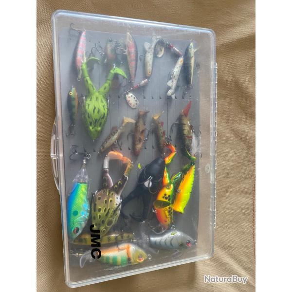 Lot leurres de p�che carnassier
