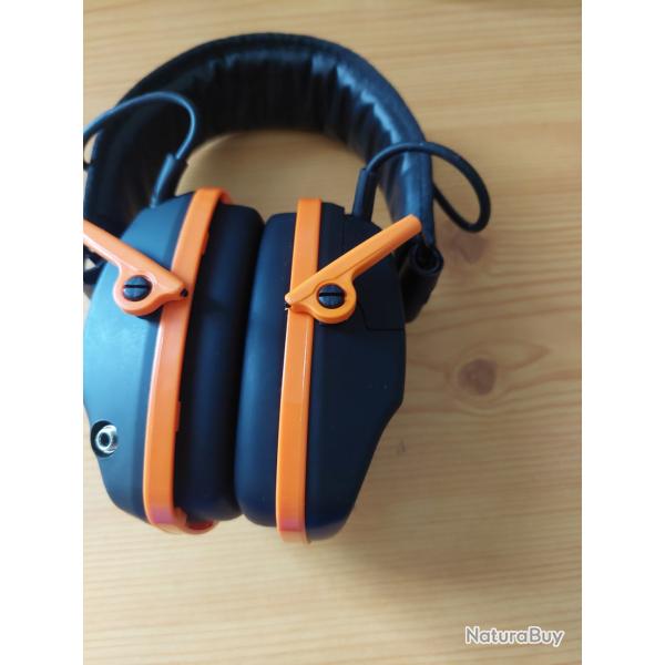 ELECTRIC EARMUFFS